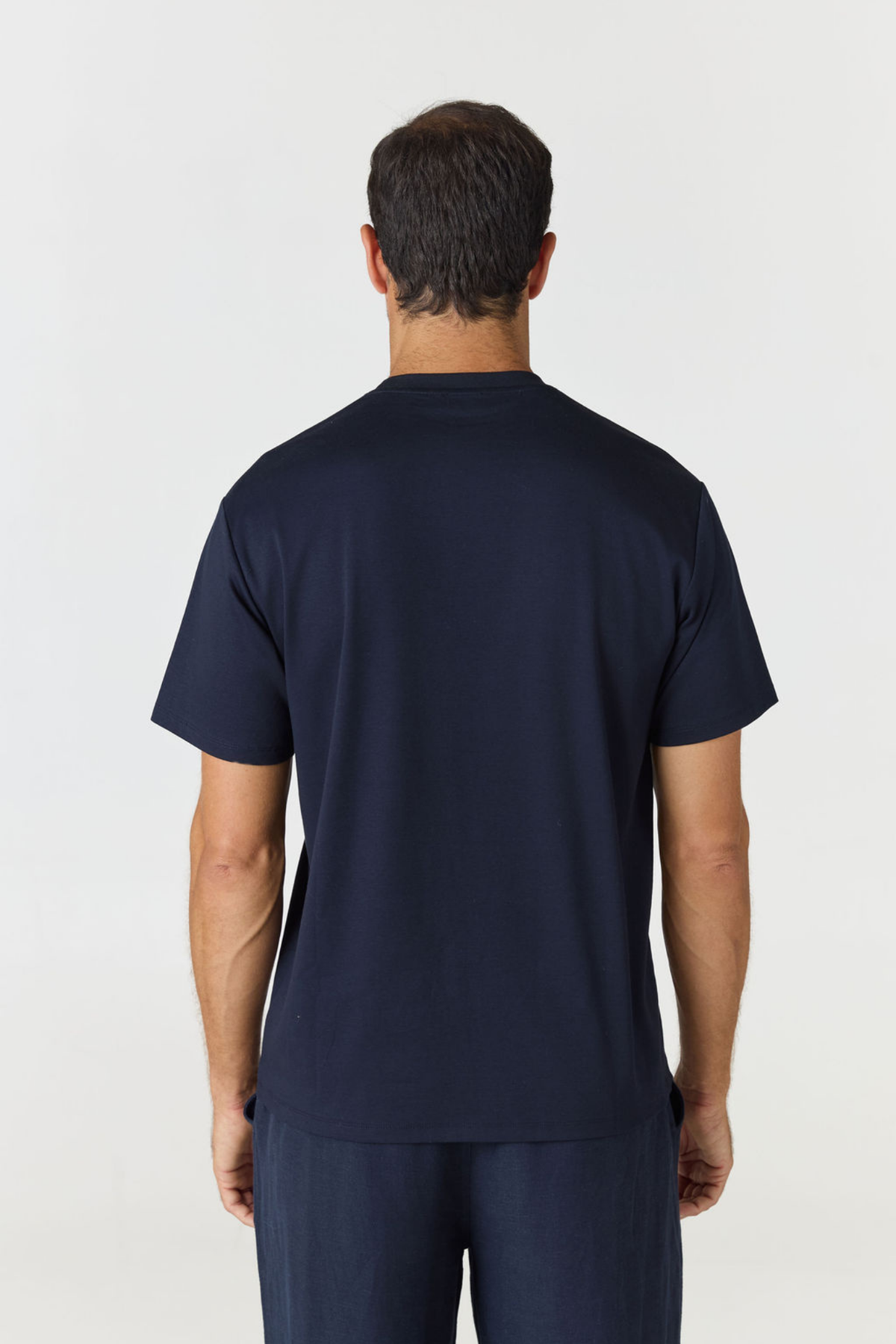 Elevate your everyday basics with the Logo Embroidered Cotton T-shirt from AOCO. Made from premium, breathable cotton, it features a timeless minimalist logo.