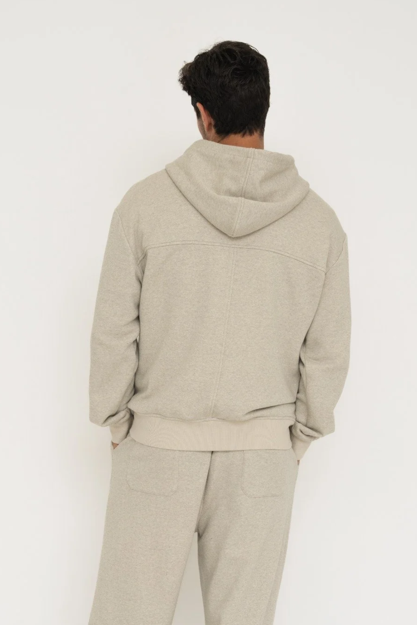 Experience the ultimate comfort with the Organic Cotton Zip-Up Hoodie from AOCO. Crafted with premium eco-friendly materials, this is an everyday essential.