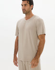 V-neck T-shirt Cream